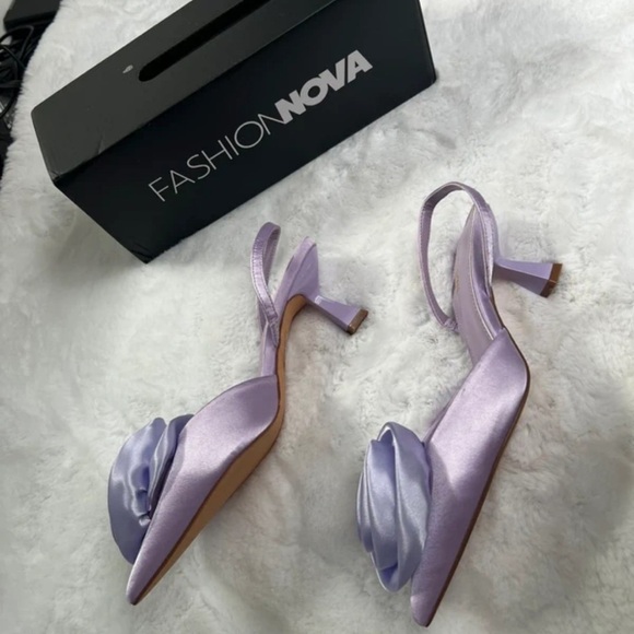 Fashion Nova Purple Heels with Rose Detail - Picture 5 of 5